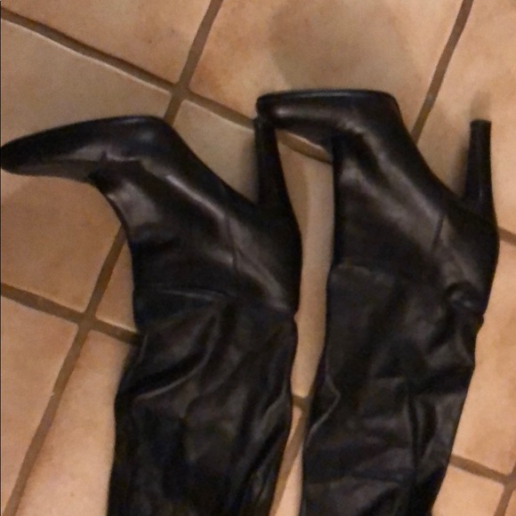 Coach Allyson knee high soft leather boots EUC - Picture 2 of 8